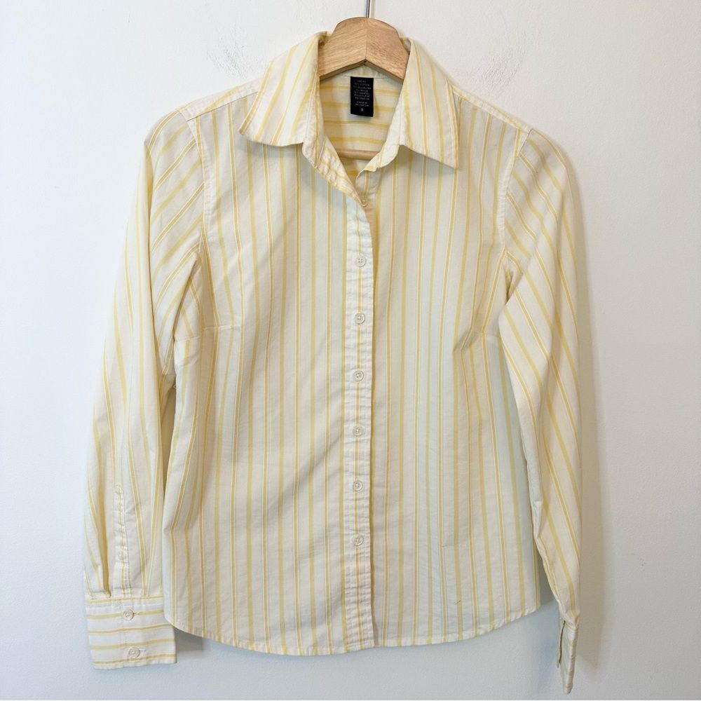 Izod ladies yellow striped button down size small